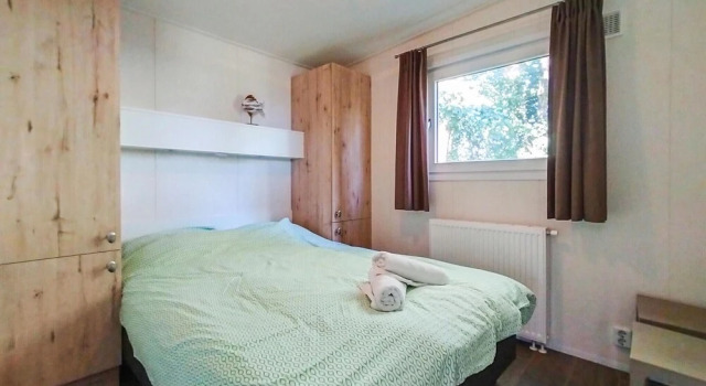 Awesome Home in Heinkenszand With Wifi, 4 Bedrooms and Outdoor Swimming Pool