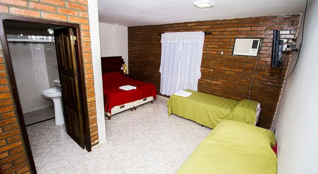 Madre America Hotel & Hostel, Забронировать Отель Сан-Игнасио Мисьонес