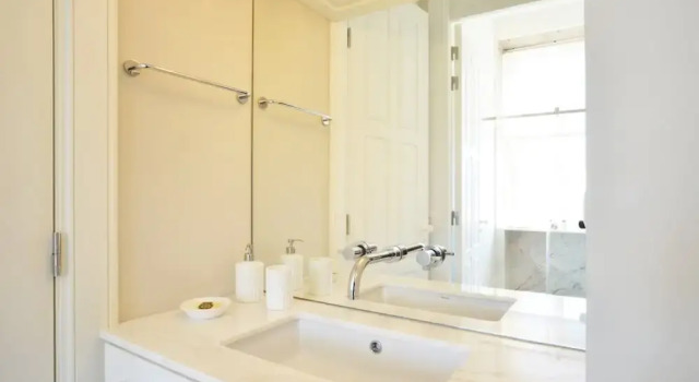 Modern 2-bedroom Apartment in Porto, Забронировать Апартаменты/квартира Порту Регион Порту, рядом с Театр Coliseu do Porto
