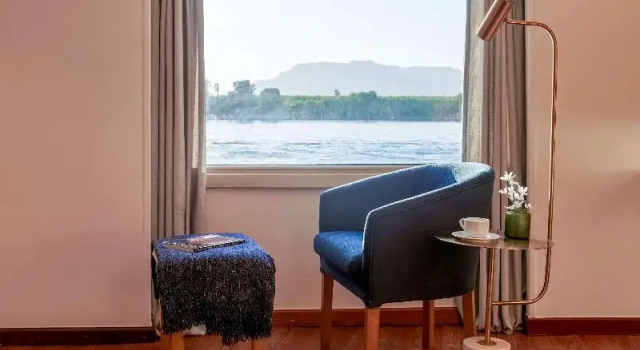 Номер Superior Mövenpick MS Royal Lotus Nile Cruise
