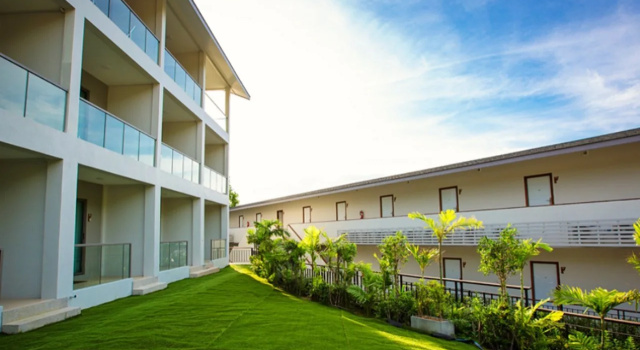 Sunset Beach Hotel - Adults Only