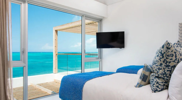 Beach Enclave Turks & Caicos, Buchen Sie Hotel Providenciales 