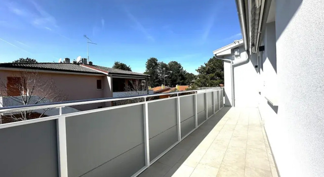 Nice and Bright Flat With Pool, Prenota Appartamento Hotel a Veneto con piscina, Piscina