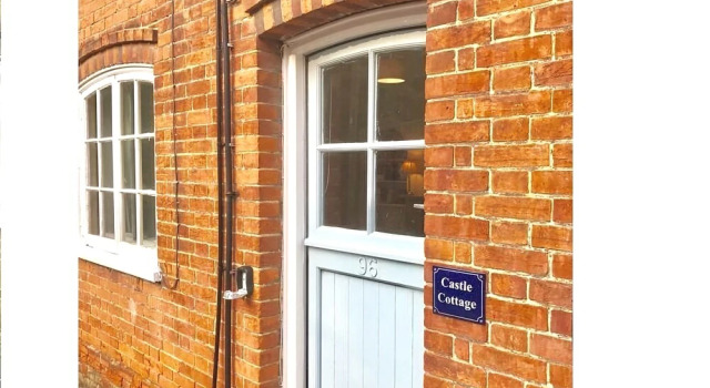 Castle Cottage, Buchen Sie Ferienhaus Orford Suffolk