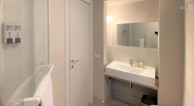 Двухместный номер Standard с балконом BED in BO Saragozza