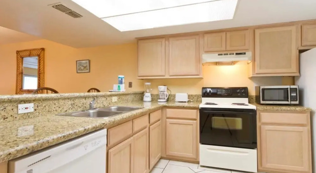 Saida I Condominium 305