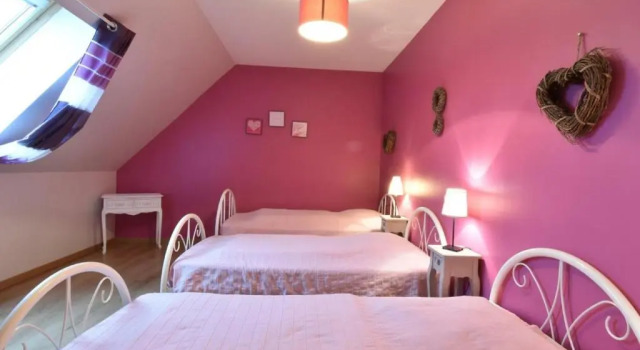 Gîte Belle-et-Houllefort, 5 pièces, 10 personnes - FR-1-376-82, Đặt Khách sạn Belle-et-Houllefort 