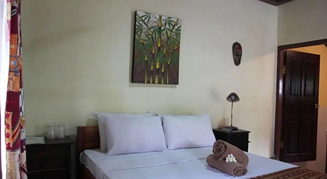 Двухместный номер Deluxe с балконом Temple Cafe & Seaside Cottages