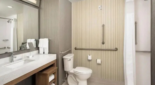 Четырёхместный номер Standard Courtyard by Marriott Las Cruces at NMSU