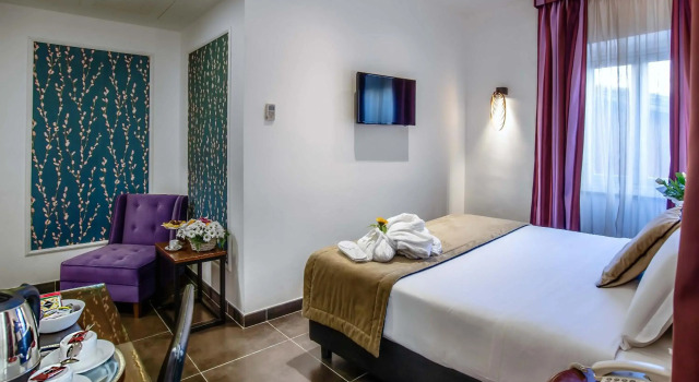 Hotel Navona Colors