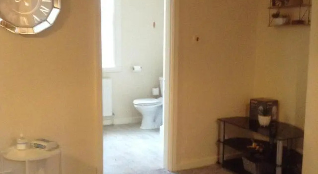 Апартаменты Marshfield Apartment