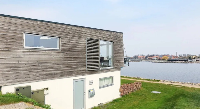 Коттедж 5 Person Holiday Home in Stege