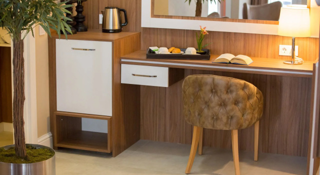 A Royal Suit Hotel, Rezerwuj Hotel Talas 