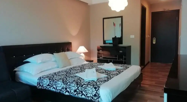 Трёхместный номер Comfort с балконом Apartments and Rooms Grand Palazzo