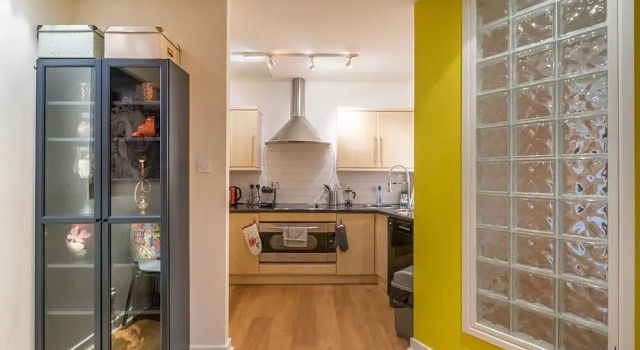 City Center Apartment - Superb Location, Varaa Huoneisto Asunnot kohteessa Merseyside, Huoneisto