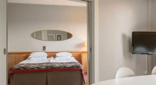 Люкс Hotel Haaga Central Park