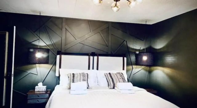 Номер Executive Wooden Boat Inn