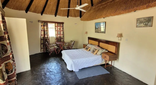 Standard Doppel Zimmer Matopo Ingwe Lodge