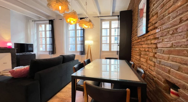 Le Vogue -6p- Le Charme Toulousain en Hypercentre, Забронировать Апартаменты/квартира Апартаменты Тулузы, рядом с Le Pont Neuf, Апартаменты/квартира