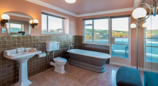 Двухместный номер Standard Burgh Island Hotel