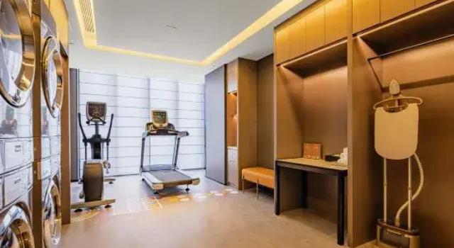 Home Inn Select (Jinzhong University Town, Shanxi Second Hospital Branch), Prenota Hotel Hotel a Shanxi con parcheggio, Parcheggio