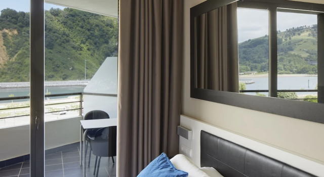 Двухместный номер Standard с балконом Hotel & Thalasso Villa Antilla - Habitaciones con Terraza - Thalasso incluida