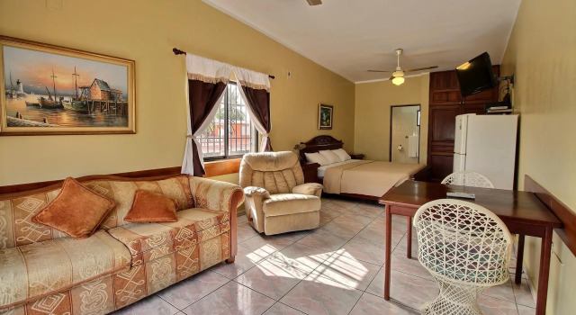Люкс Hotel Garant & Suites