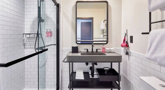 Номер Standard Moxy Columbus Short North