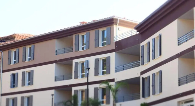 La Londe La Mer : appartement proche plages & vue superbe sur les îles d'or, Réserver Appartement La Londe-les-Maures Var coast