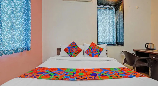 Номер Deluxe FabHotel Kohinoor Residency I