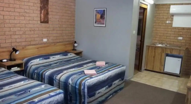 Трёхместный номер Deluxe Three Ways Motel