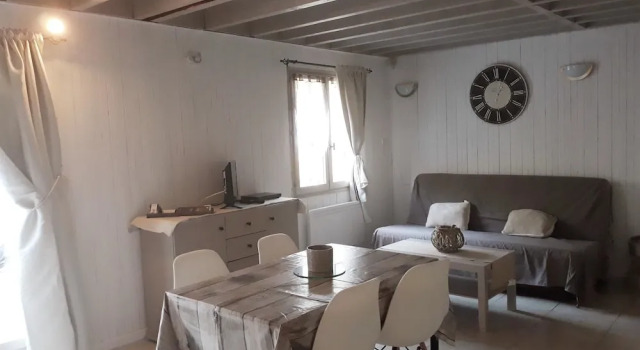 House With one Bedroom in Ablon, With Enclosed Garden - 7 km From the, Забронировать Отель  