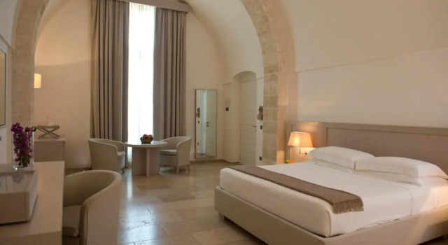 Двухместный номер Deluxe Relais Histò San Pietro Sul Mar Piccolo