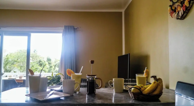 Двухместные апартаменты Deluxe с балконом и с видом на океан Tablas Seaview Homestay