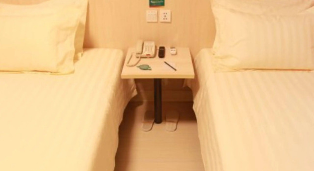 Номер Standard Jinjiang Inn Wuhan Han River Ocean Grand Branch