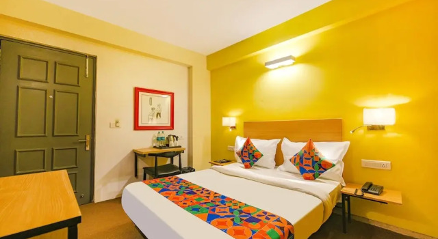 Номер Deluxe Fabhotel Old Meple Leaf- Golf Course Road & Sector 27