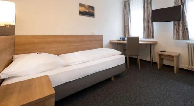 Hotel zur Post, Réserver Hôtel Weilheim an der Teck Alpes souabes