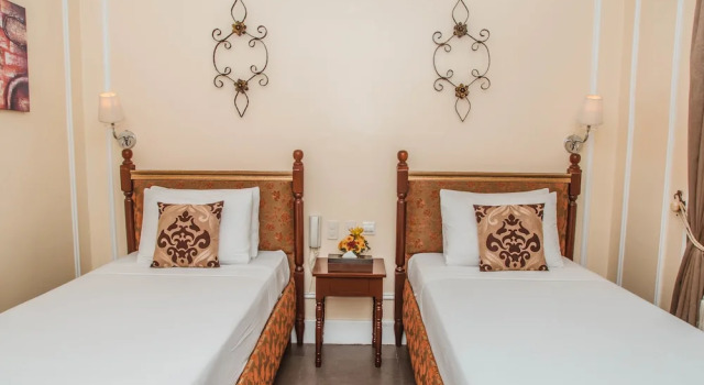 Номер Premier с балконом Viewpark Hotel Tagaytay