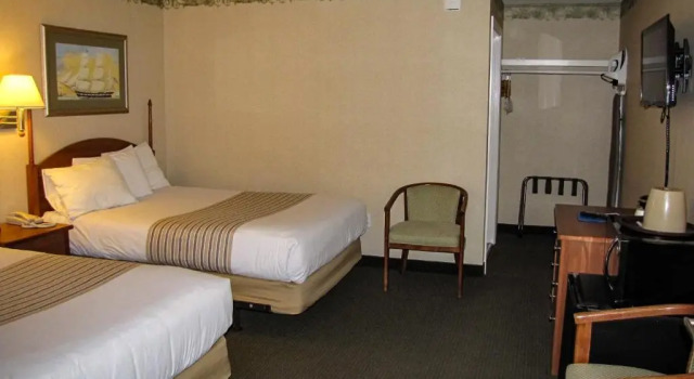 Двухместный номер Standard Flagship Inn
