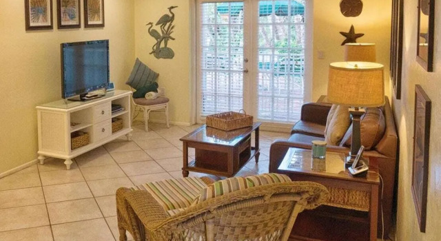 Номер Standard c 1 комнатой с видом на бассейн Siesta Palms By the Beach