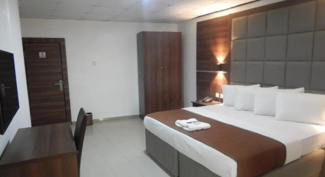Presken Hotel Alade, Ikeja, Book Hotel Hotels in Lagos with a Pool, Swimming Pool