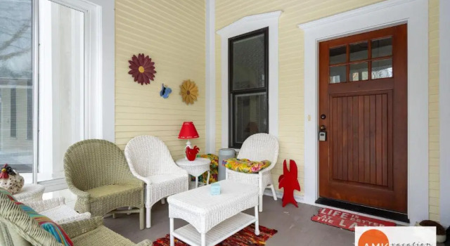 Коттедж Haven on Howard - Monthly Booking Great Location