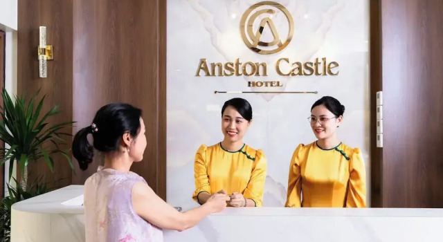 Anston Castle Hotel Phu Quoc Sunset Town, Buchen Sie Hotel Hotels in Mekongdelta mit Parkplatz, Parkplätze