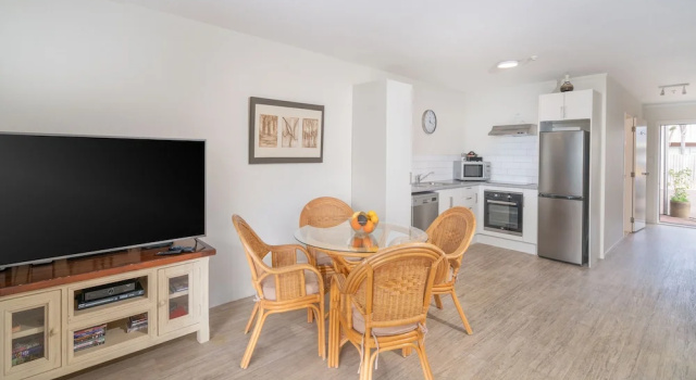 Номер Standard Цокольный этаж с 2 комнатами с видом на море Waterfront Apartments Whitianga