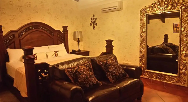 Полулюкс Hotel Genessis