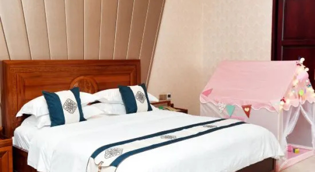 Люкс Guo Bin Hotel