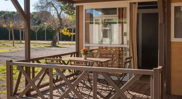 Бунгало Classic HolaCamp Sitges Garrofer