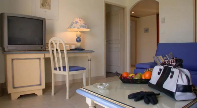 Номер Standard Residhotel Golf Grand Avignon