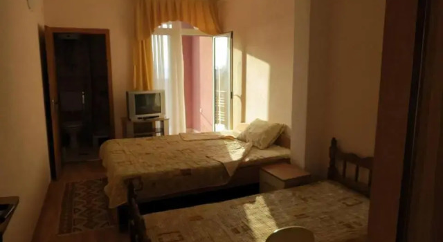 Villa Majda, Đặt Biệt thự Pestani Lake Ohrid