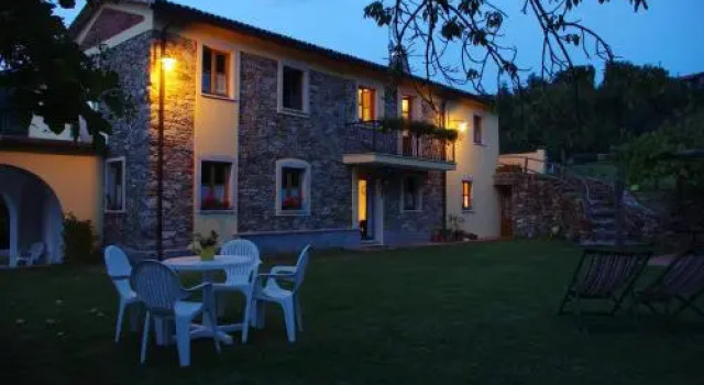 Il Girasole, Book Hotel Hoteller i Lunigiana med morgenmad, Morgenmad